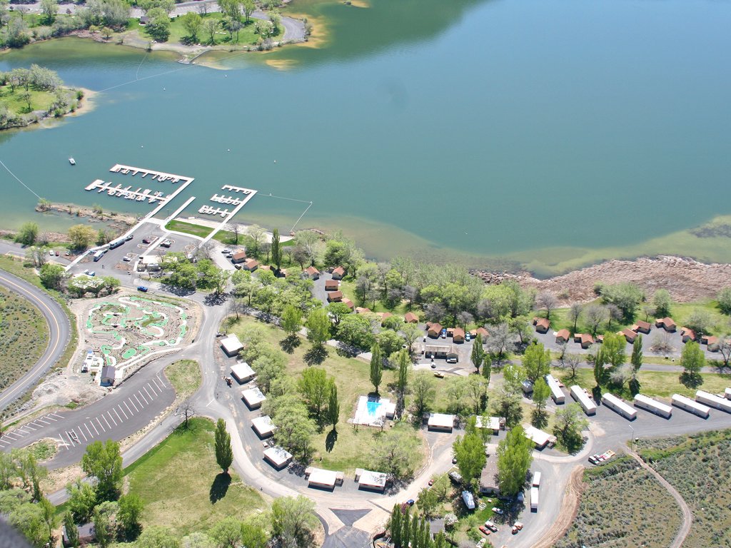 Aerial view of lakeside and poolside cabins