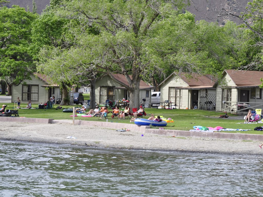 Beach and lakeside cabins